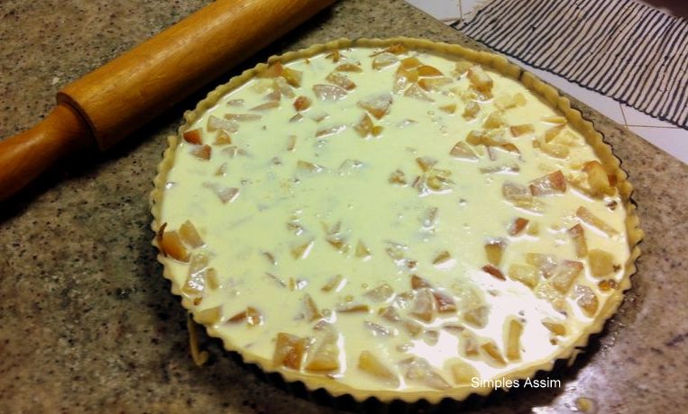 quiche de cebola caramelizada, maçã e provolone jpg