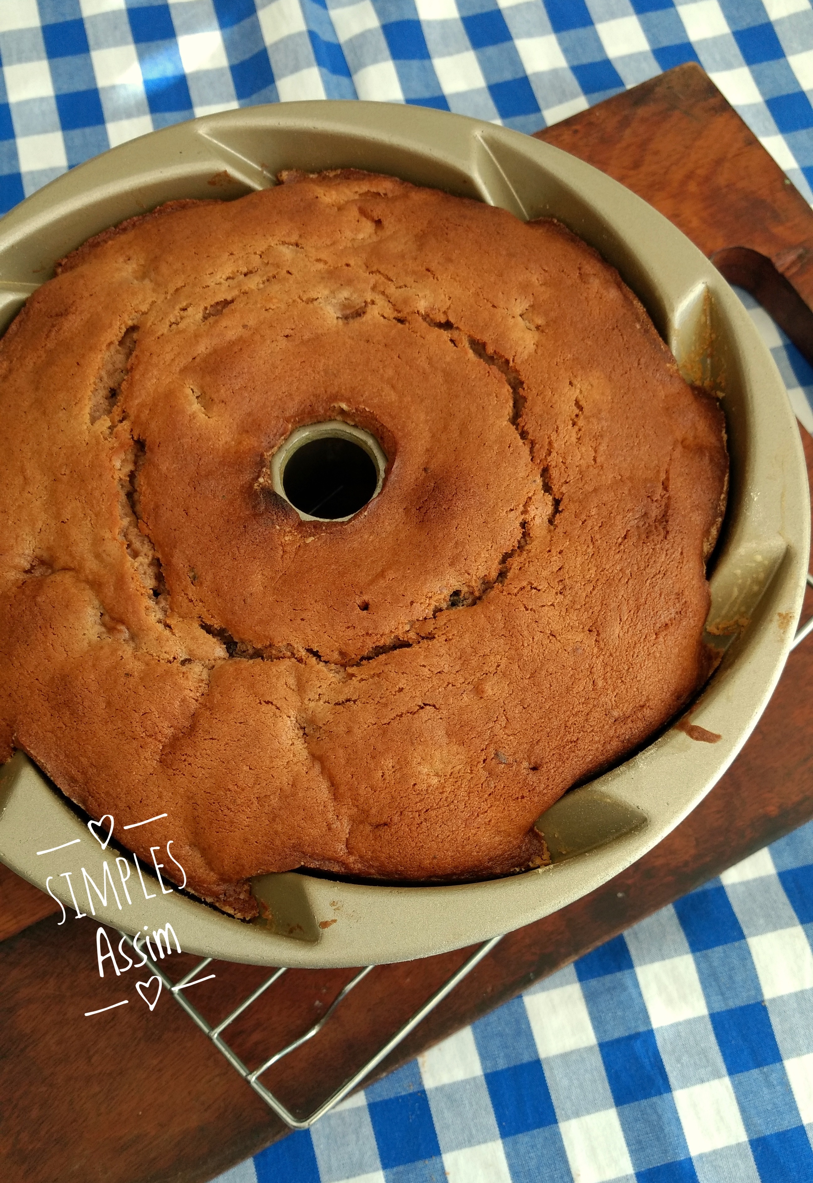 bolo de maçã, banana e cacau