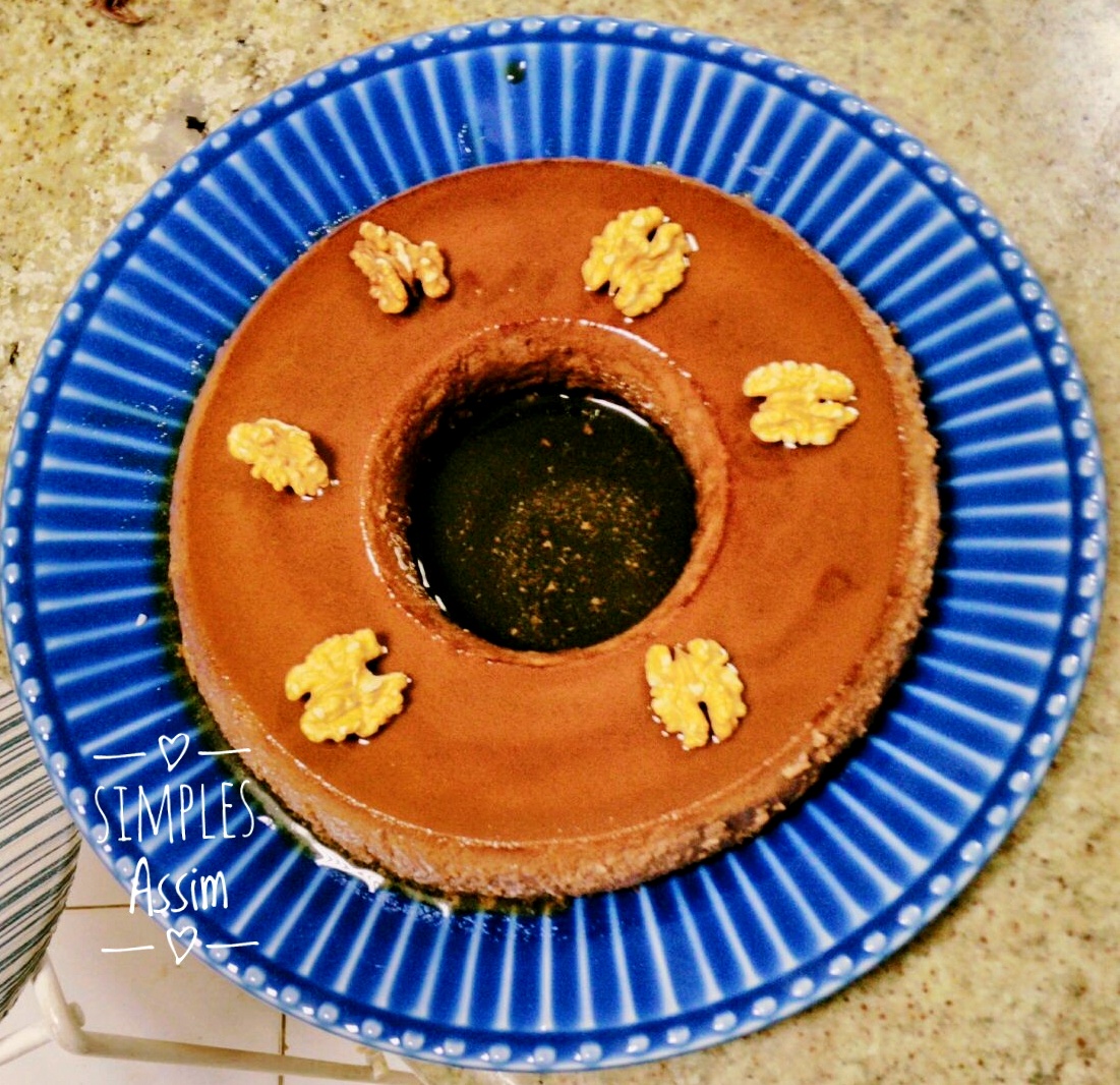Esse pudim de nozes é delicioso e fácil de fazer