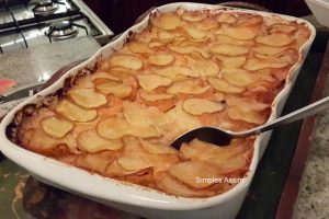 Esse gratinado de bacalhau com camarão é um prato delicioso.