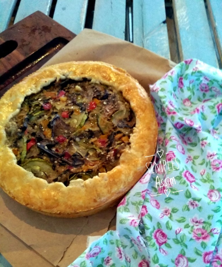 Essa Galette de abobrinha e berinjela é deliciosa.