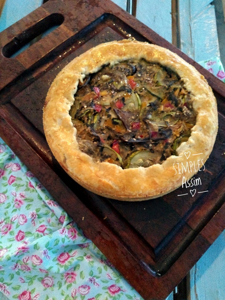 Essa Galette de abobrinha e berinjela é saudável e gostosa.