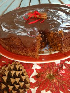 Esse bolo de mel e especiarias tem o gostinho de Natal