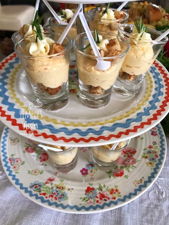 Verrine de queijos e maracujá é uma deliciosa entrada