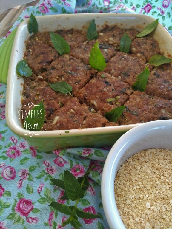 essa versão de kibe de quinoa é mais saudável sem perder o sabor