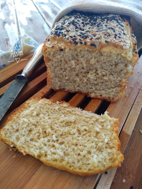 Esse Pão sem glúten leva muitas farinhas sem glúten e fica uma delícia