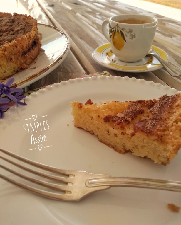 Esse bolo de creme de leite é fácil e gostoso