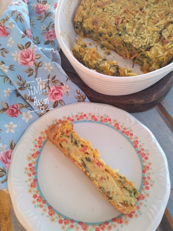 Torta de espinafre e cenoura sem glúten e muito gostosa.