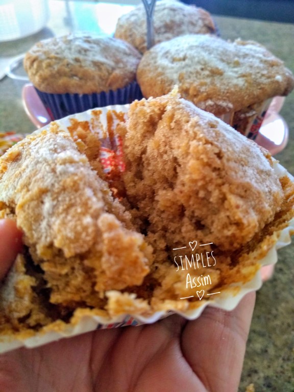 Esses Muffins de maçã e canela não levam glúten e ficam deliciosos.